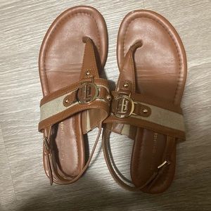 Tommy Hilfiger flats